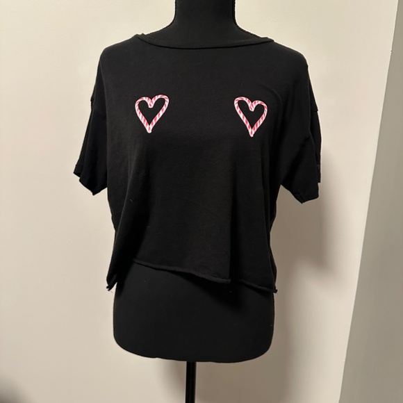 **VS PINK* Black Candy Cane Hearts Short Sleeve Crop Top Size Medium - Picture 1 of 5